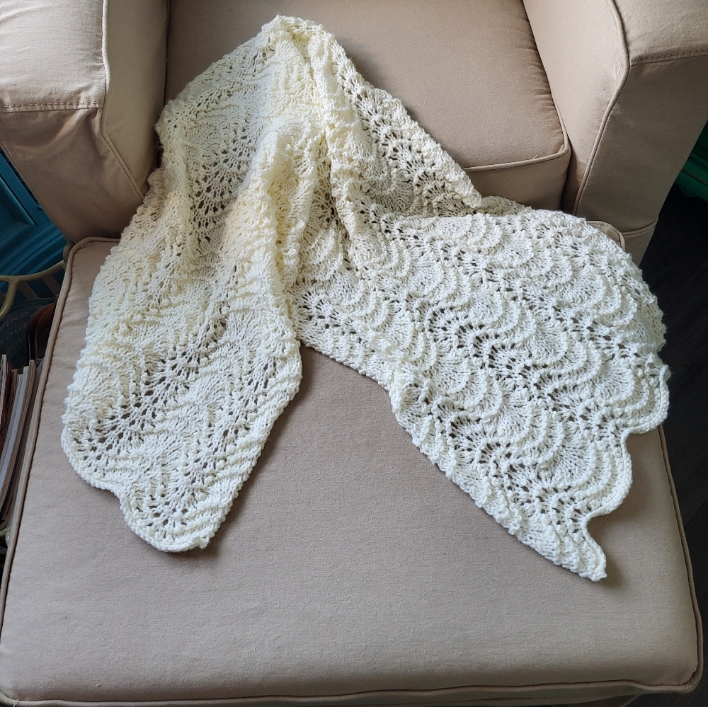 Knitted scarf